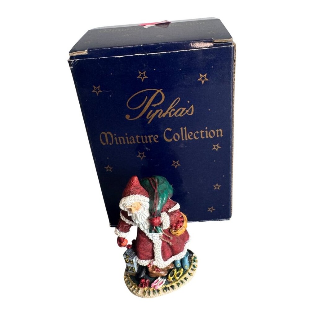 Pipka Miniature Collection German St. Nick Santa Figurine Burgundy Coat 2.25" Bo